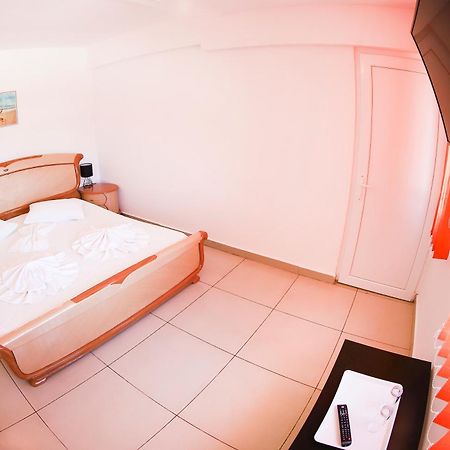 Hotel Proton K3 Neptun Exteriér fotografie